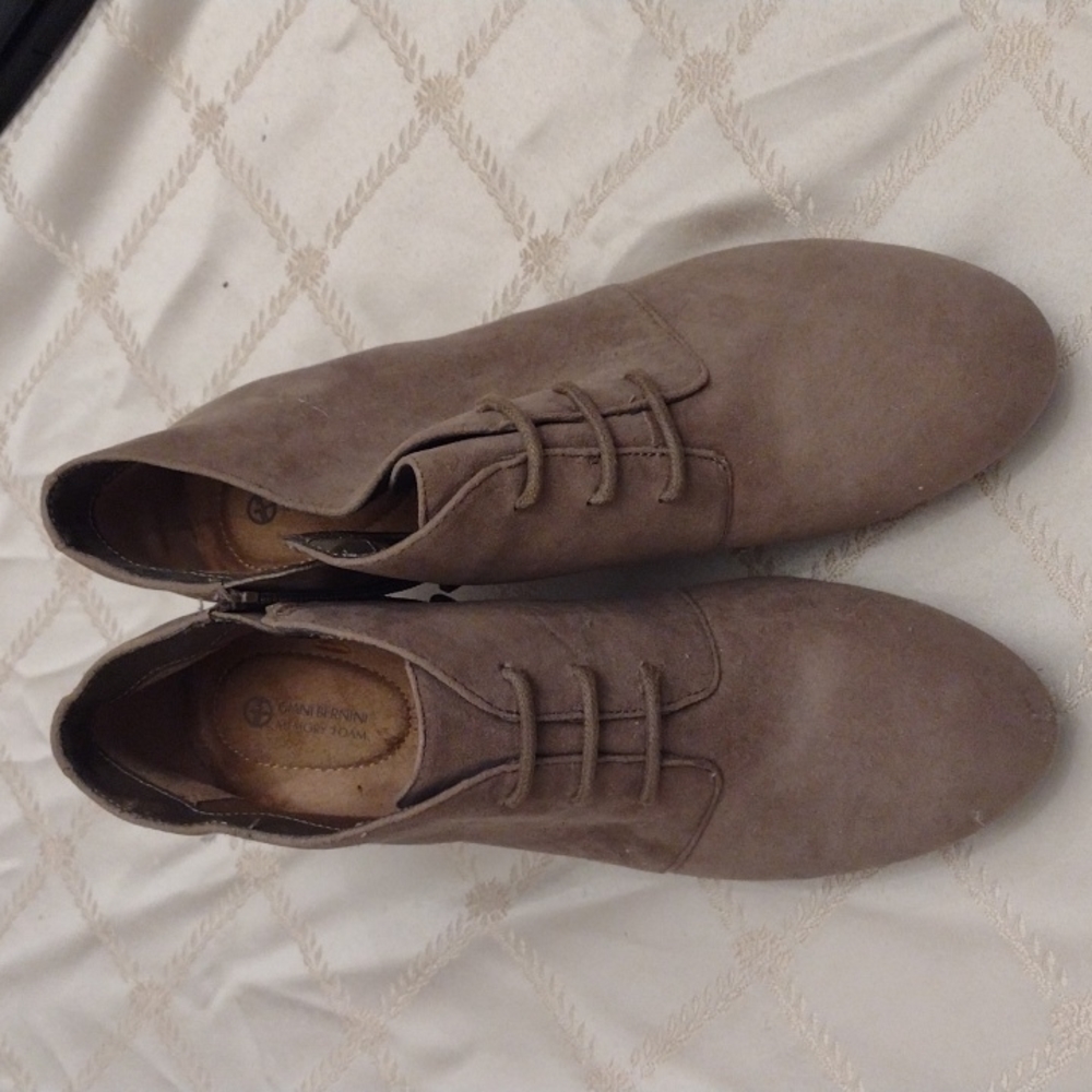 Giani Bernini heel shoes